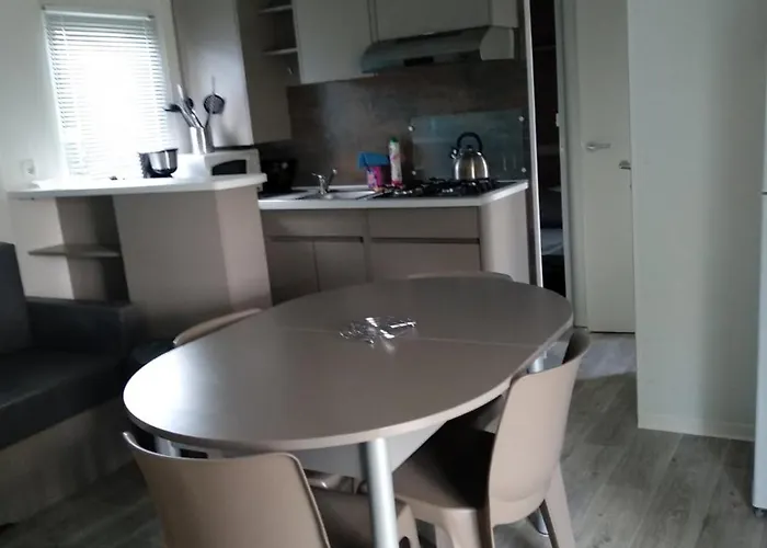 Mobil モンテギュ